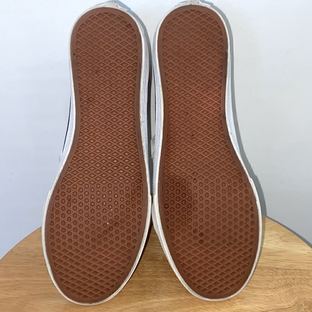 Van's Disney Princess’s Shoes Lace Up Sneakers Rare NWOB Size 6 - Picture 8 of 10